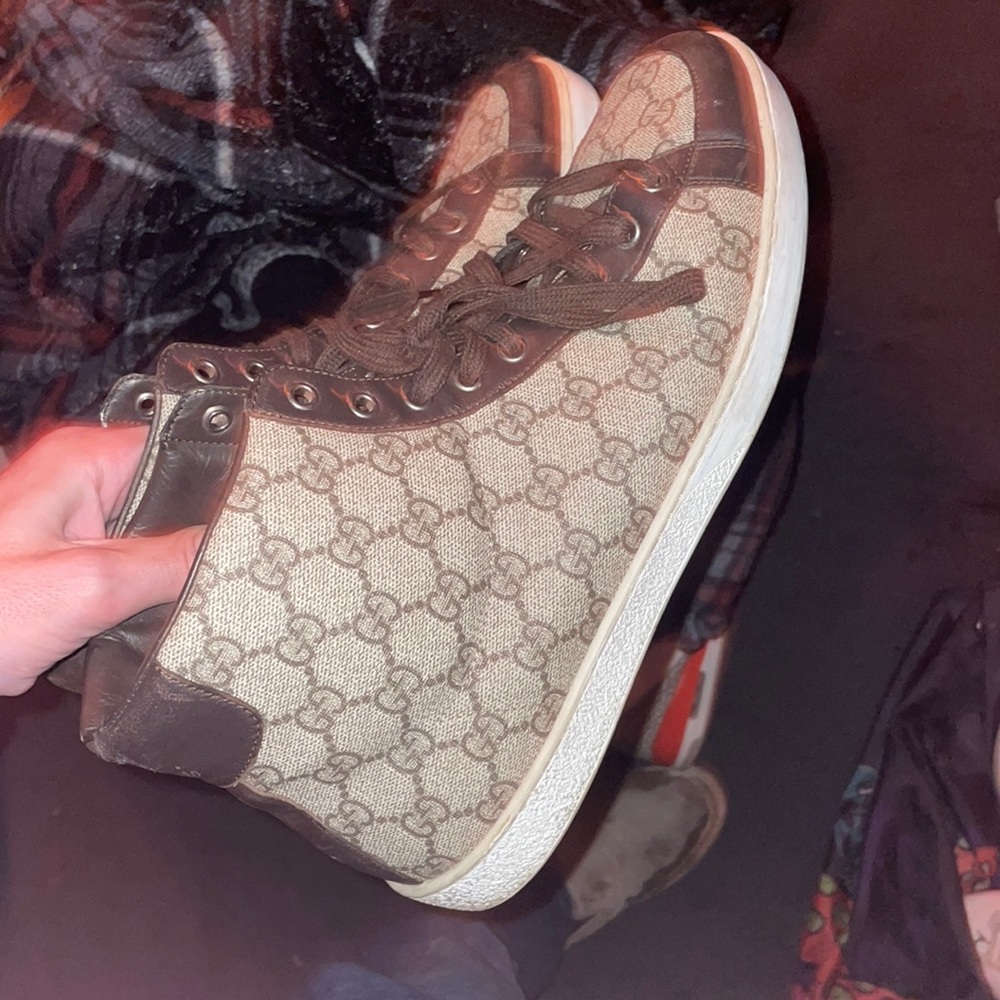 Gucci shoes